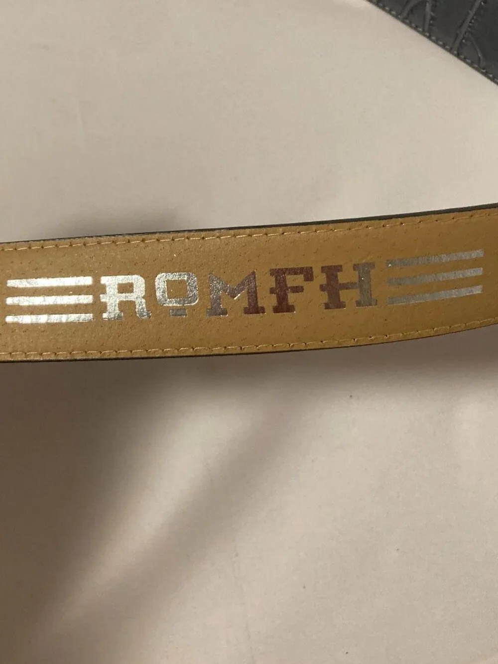 ROMFH Croc Belt Equestrian Gray Faux Leather 35